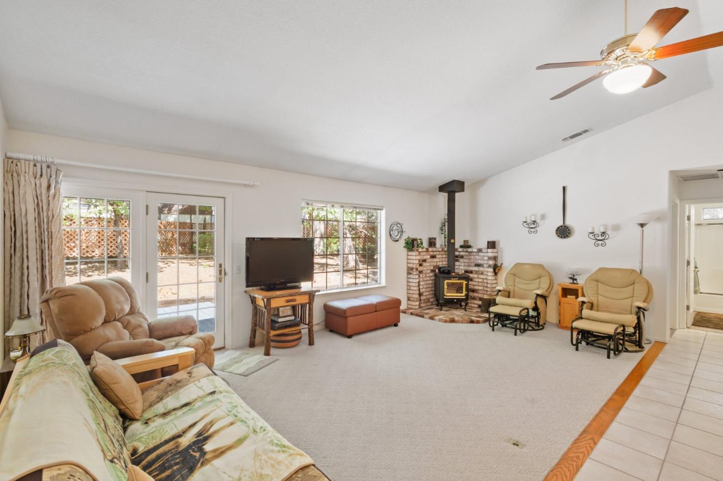 Detail Gallery Image 14 of 51 For 17256 Mount Elizabeth Dr, Sonora,  CA 95370 - 3 Beds | 2 Baths