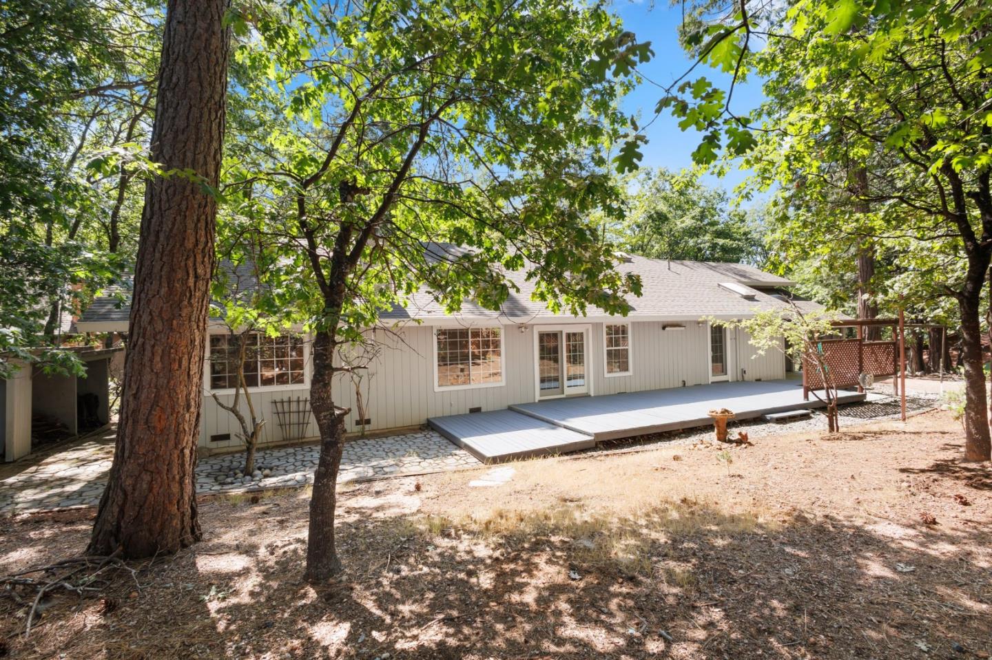 Detail Gallery Image 33 of 51 For 17256 Mount Elizabeth Dr, Sonora,  CA 95370 - 3 Beds | 2 Baths