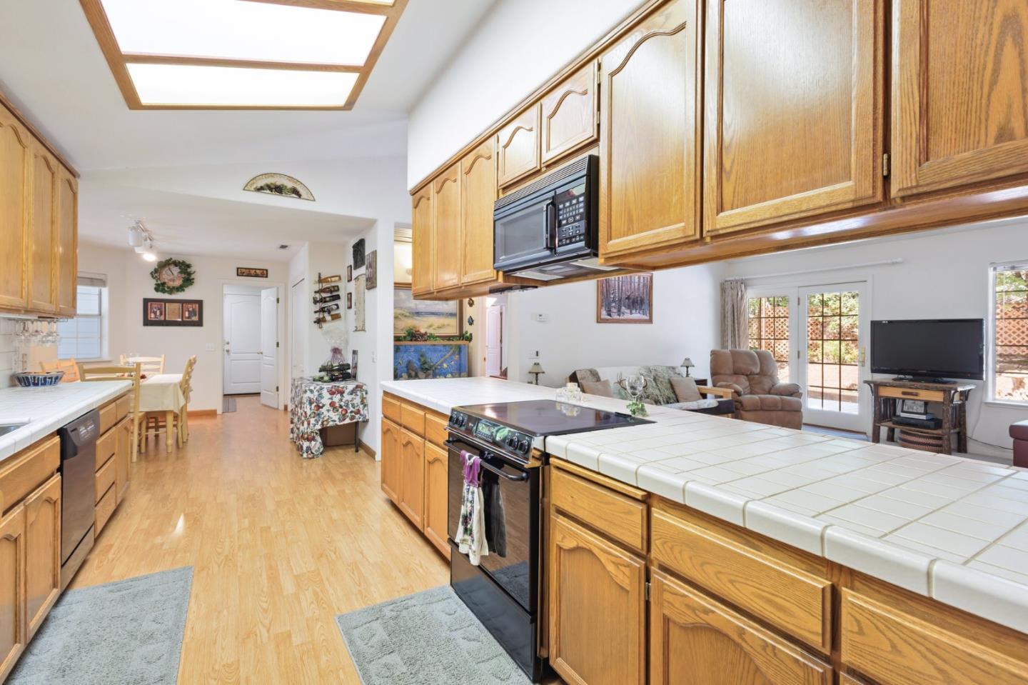 Detail Gallery Image 9 of 51 For 17256 Mount Elizabeth Dr, Sonora,  CA 95370 - 3 Beds | 2 Baths