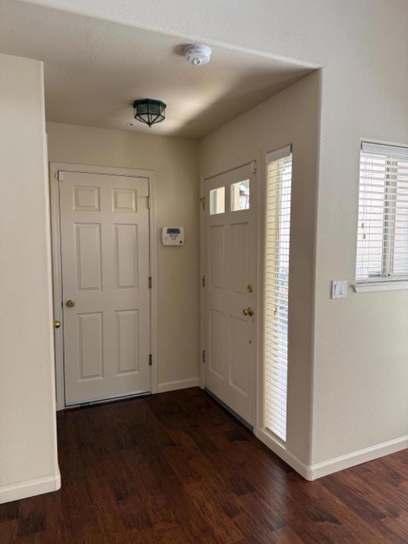Detail Gallery Image 2 of 25 For 949 Nantucket Blvd #16,  Salinas,  CA 93906 - 3 Beds | 2/1 Baths