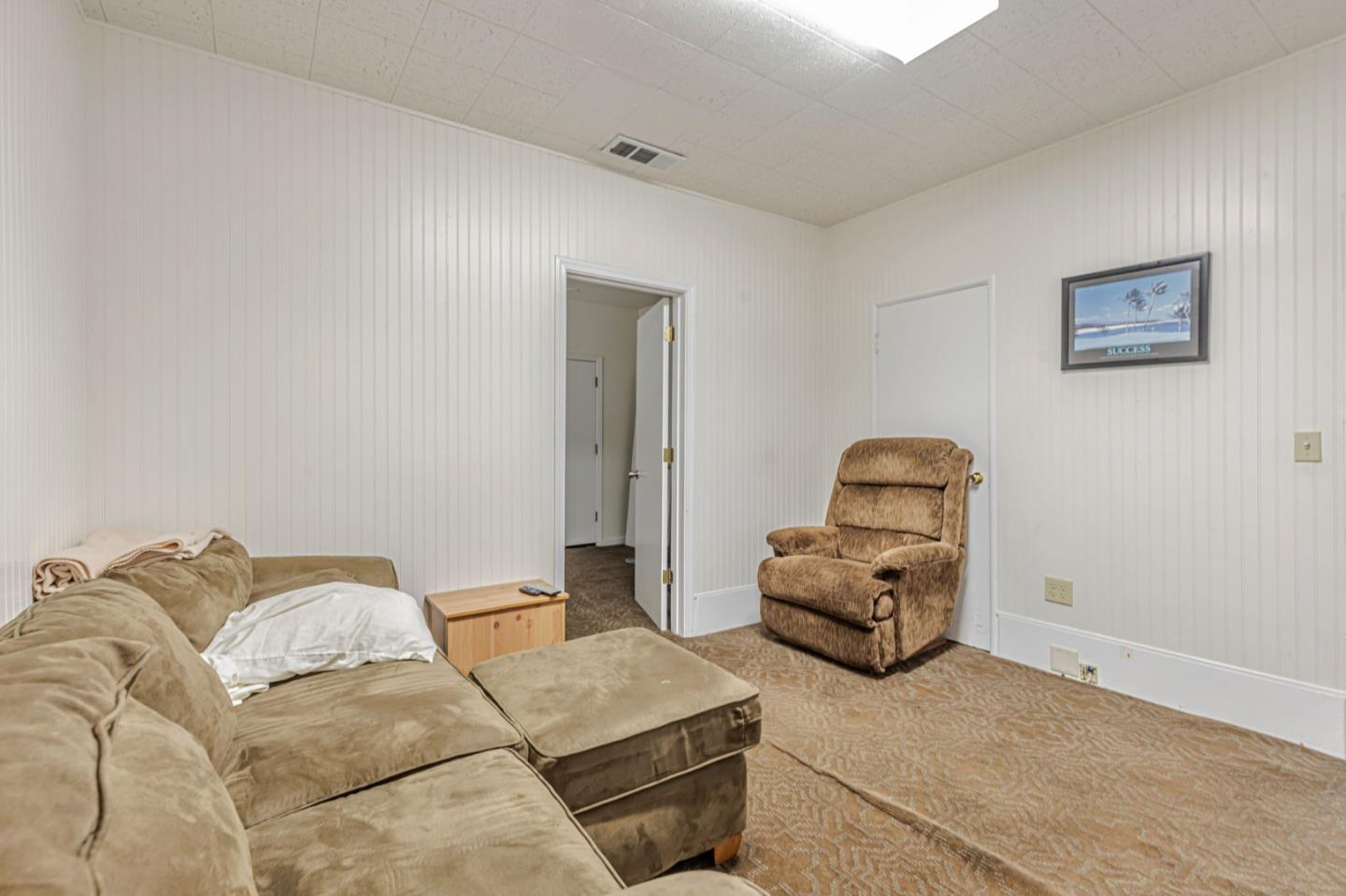 Detail Gallery Image 12 of 42 For 323 Texas St, Fairfield,  CA 94533 - – Beds | – Baths