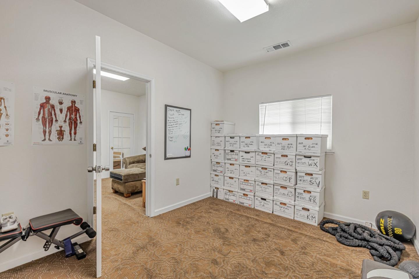 Detail Gallery Image 13 of 42 For 323 Texas St, Fairfield,  CA 94533 - – Beds | – Baths