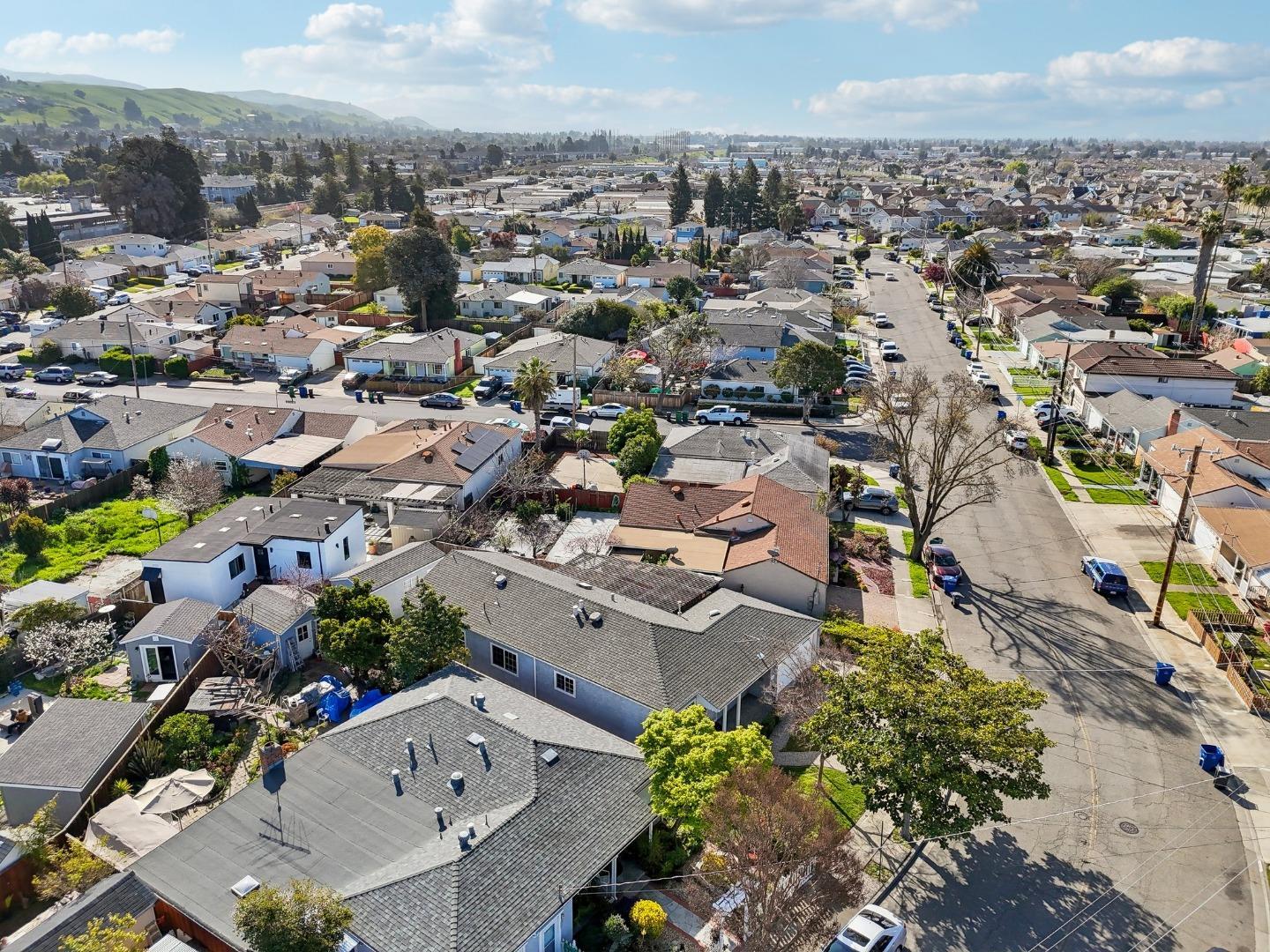 Detail Gallery Image 44 of 46 For 28250 Pacific St, Hayward,  CA 94544 - 3 Beds | 2 Baths
