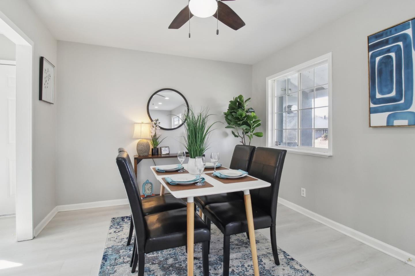 Detail Gallery Image 8 of 46 For 28250 Pacific St, Hayward,  CA 94544 - 3 Beds | 2 Baths