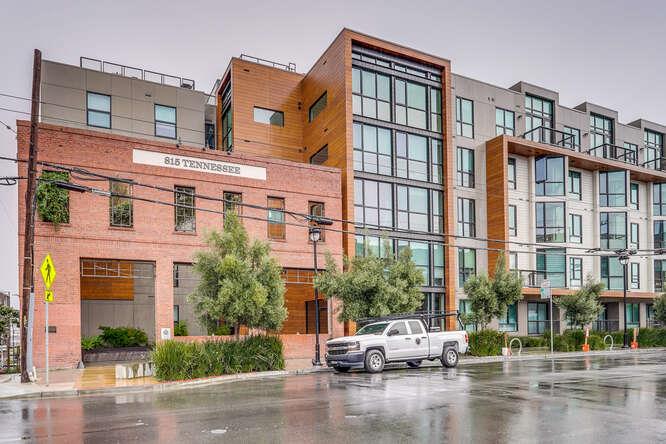 Detail Gallery Image 4 of 48 For 815 Tennessee St #101,  San Francisco,  CA 94107 - 2 Beds | 2 Baths