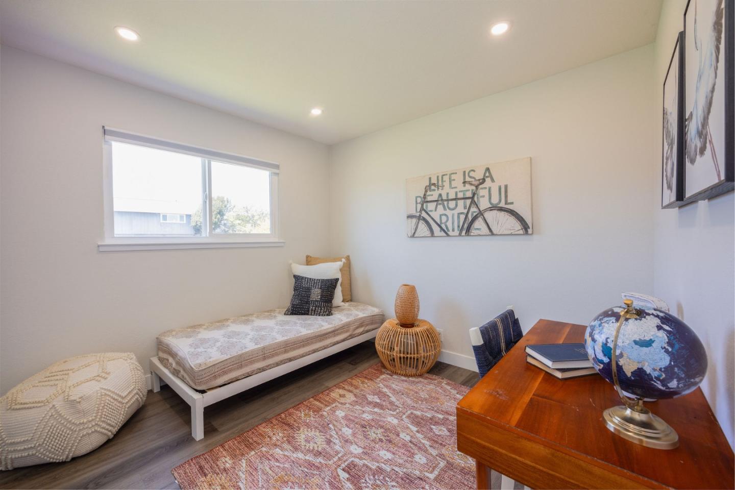 Detail Gallery Image 16 of 33 For 1026 Suzanne Ct, Half Moon Bay,  CA 94019 - 2 Beds | 1 Baths
