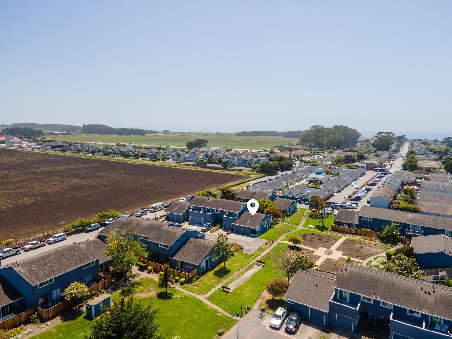 Detail Gallery Image 30 of 33 For 1026 Suzanne Ct, Half Moon Bay,  CA 94019 - 2 Beds | 1 Baths