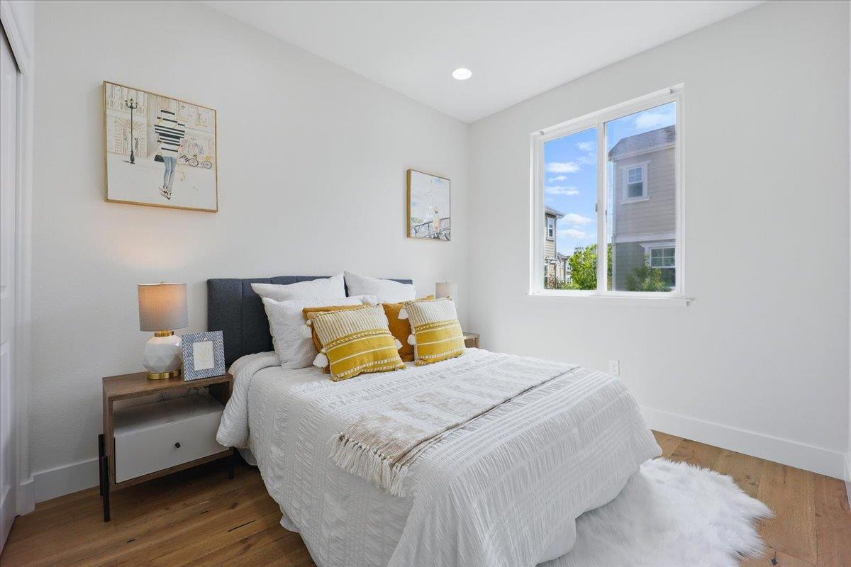 Detail Gallery Image 9 of 30 For 837 Sierra Vista Ave, Mountain View,  CA 94043 - 3 Beds | 3 Baths