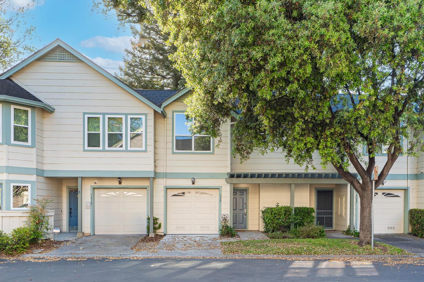 Detail Gallery Image 26 of 39 For 332 Deerwood Ct #1104,  Mountain View,  CA 94040 - 2 Beds | 2/1 Baths