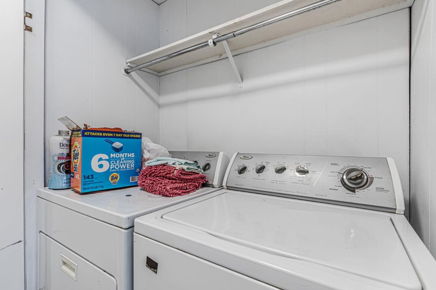 Detail Gallery Image 30 of 36 For 200 Burnett Ave #105,  Morgan Hill,  CA 95037 - 2 Beds | 1 Baths