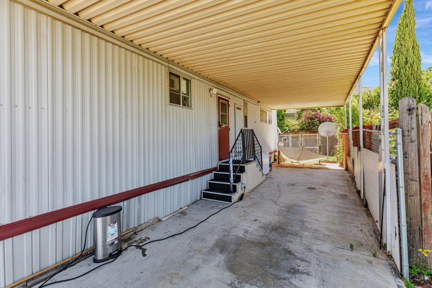 Detail Gallery Image 31 of 36 For 200 Burnett Ave #105,  Morgan Hill,  CA 95037 - 2 Beds | 1 Baths
