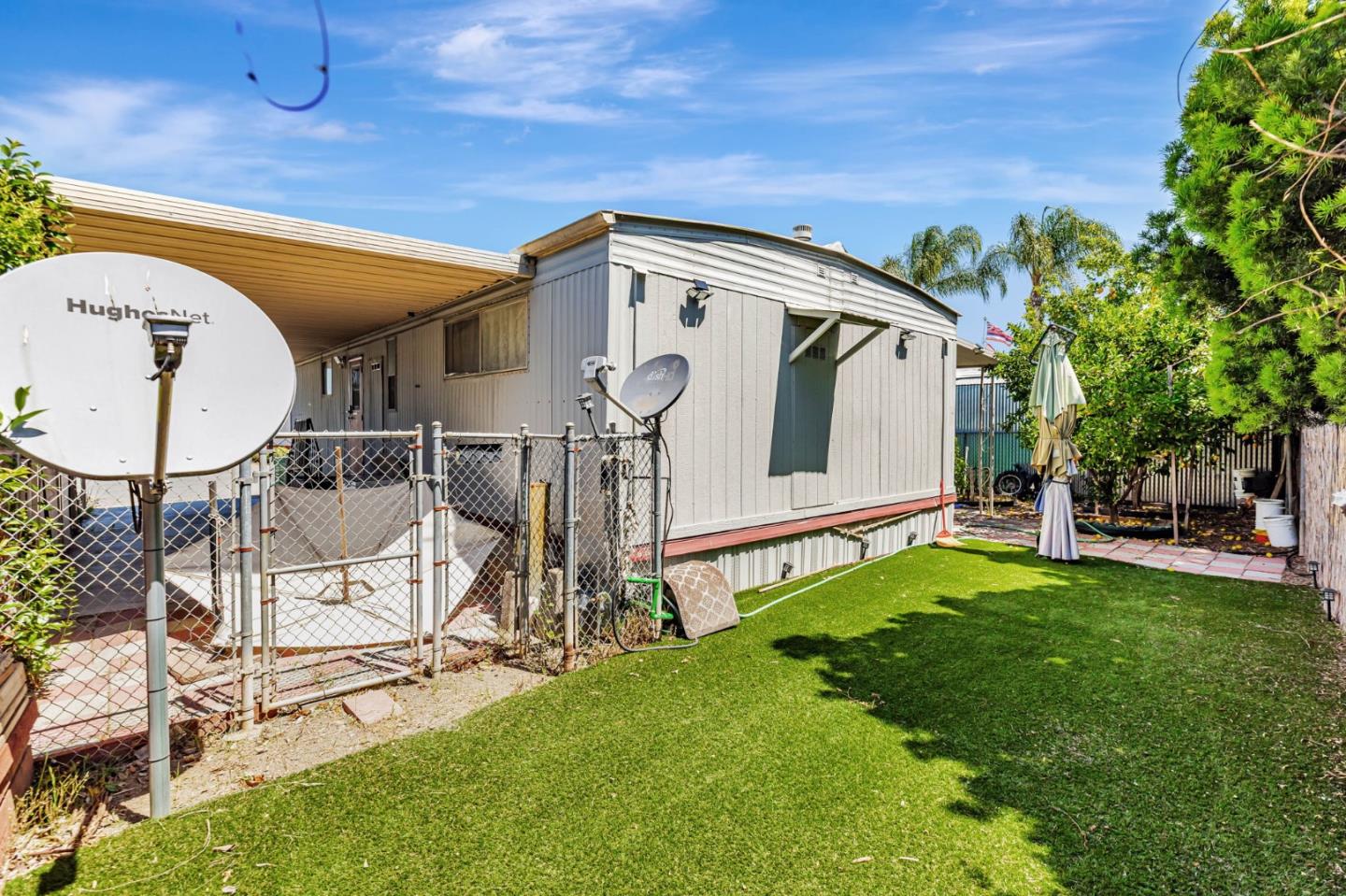 Detail Gallery Image 33 of 36 For 200 Burnett Ave #105,  Morgan Hill,  CA 95037 - 2 Beds | 1 Baths