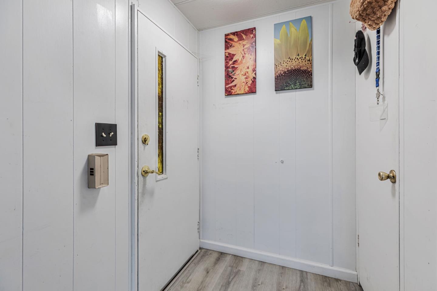 Detail Gallery Image 5 of 36 For 200 Burnett Ave #105,  Morgan Hill,  CA 95037 - 2 Beds | 1 Baths