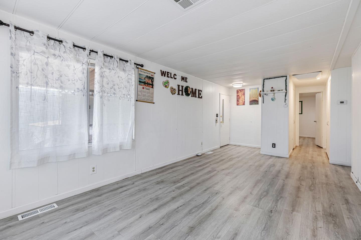 Detail Gallery Image 8 of 36 For 200 Burnett Ave #105,  Morgan Hill,  CA 95037 - 2 Beds | 1 Baths