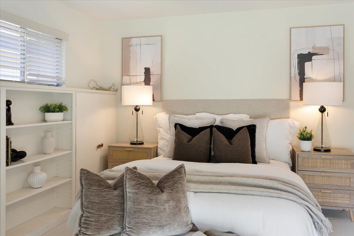 Detail Gallery Image 18 of 37 For 762 University Ave, Palo Alto,  CA 94301 - 2 Beds | 2 Baths