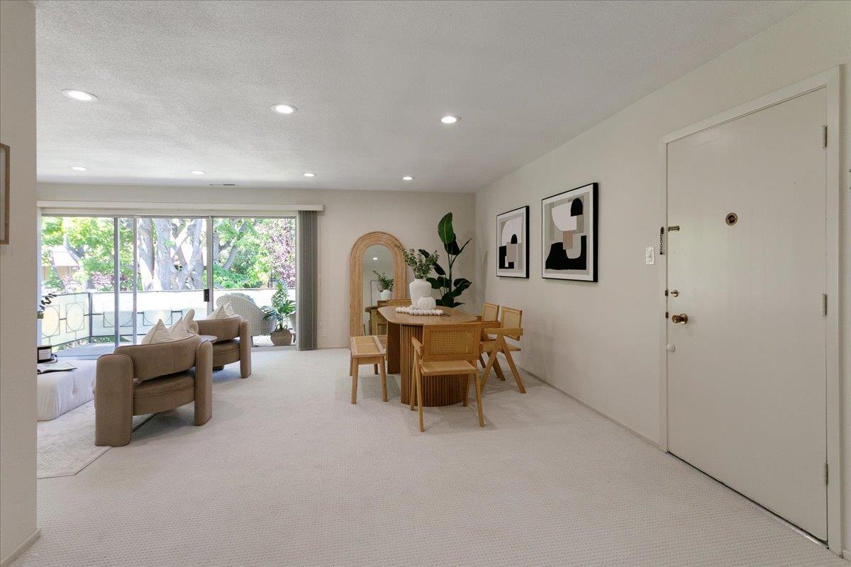 Detail Gallery Image 20 of 37 For 762 University Ave, Palo Alto,  CA 94301 - 2 Beds | 2 Baths