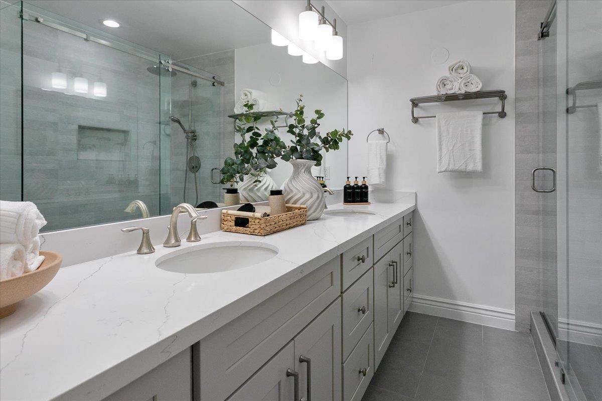 Detail Gallery Image 25 of 37 For 762 University Ave, Palo Alto,  CA 94301 - 2 Beds | 2 Baths