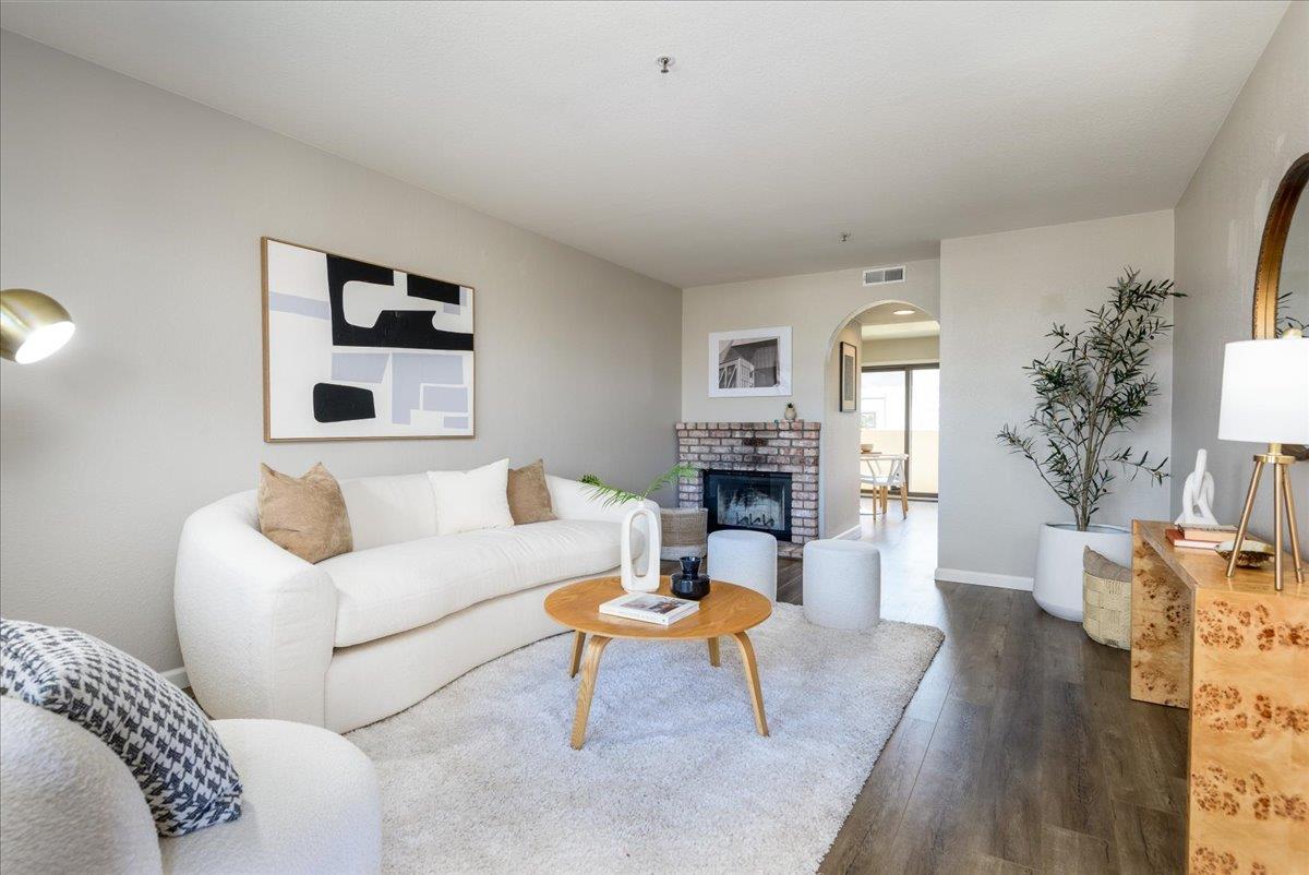 Detail Gallery Image 3 of 16 For 2355 Beach Blvd #303,  Pacifica,  CA 94044 - 2 Beds | 2 Baths