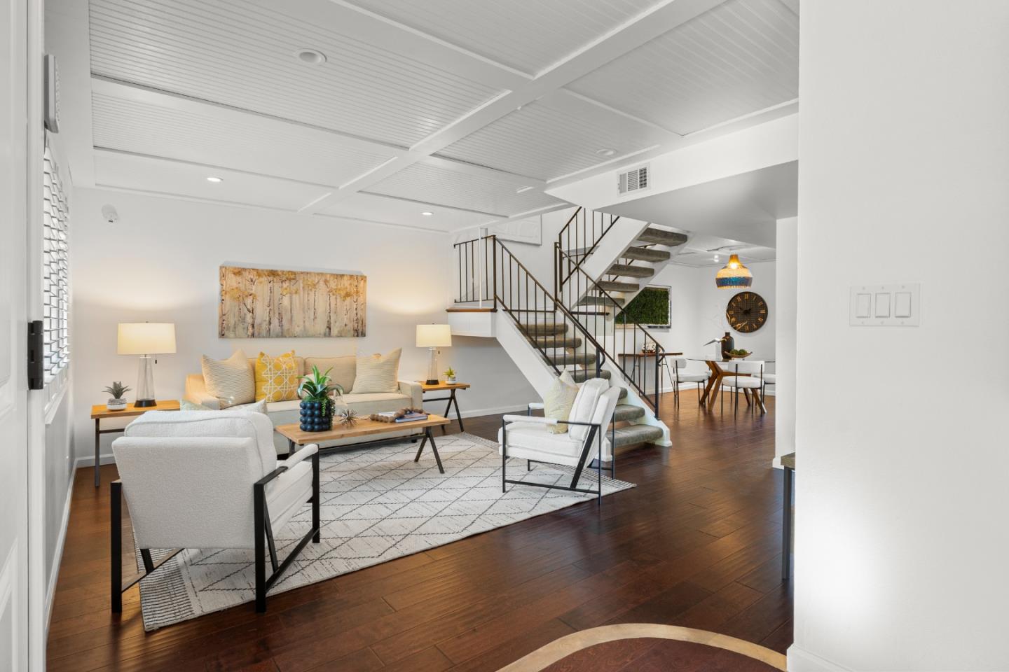 Detail Gallery Image 4 of 30 For 7094 Coral Gables Cir, San Jose,  CA 95139 - 3 Beds | 2/1 Baths