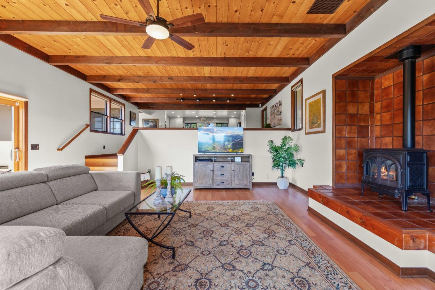 Detail Gallery Image 15 of 52 For 141 Corona Ct, Watsonville,  CA 95076 - 4 Beds | 4 Baths