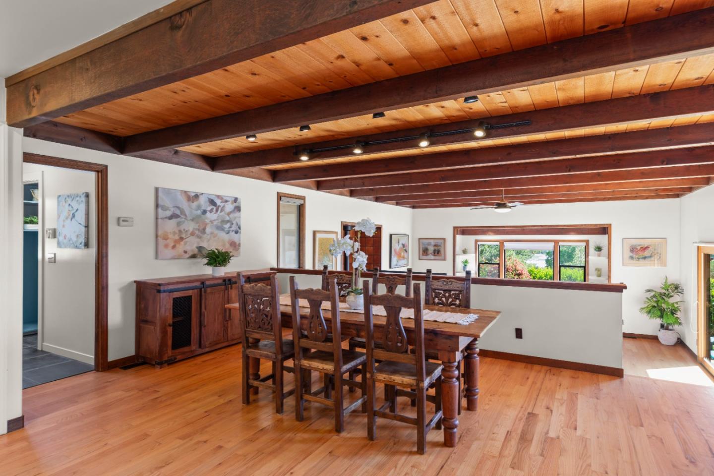 Detail Gallery Image 16 of 52 For 141 Corona Ct, Watsonville,  CA 95076 - 4 Beds | 4 Baths