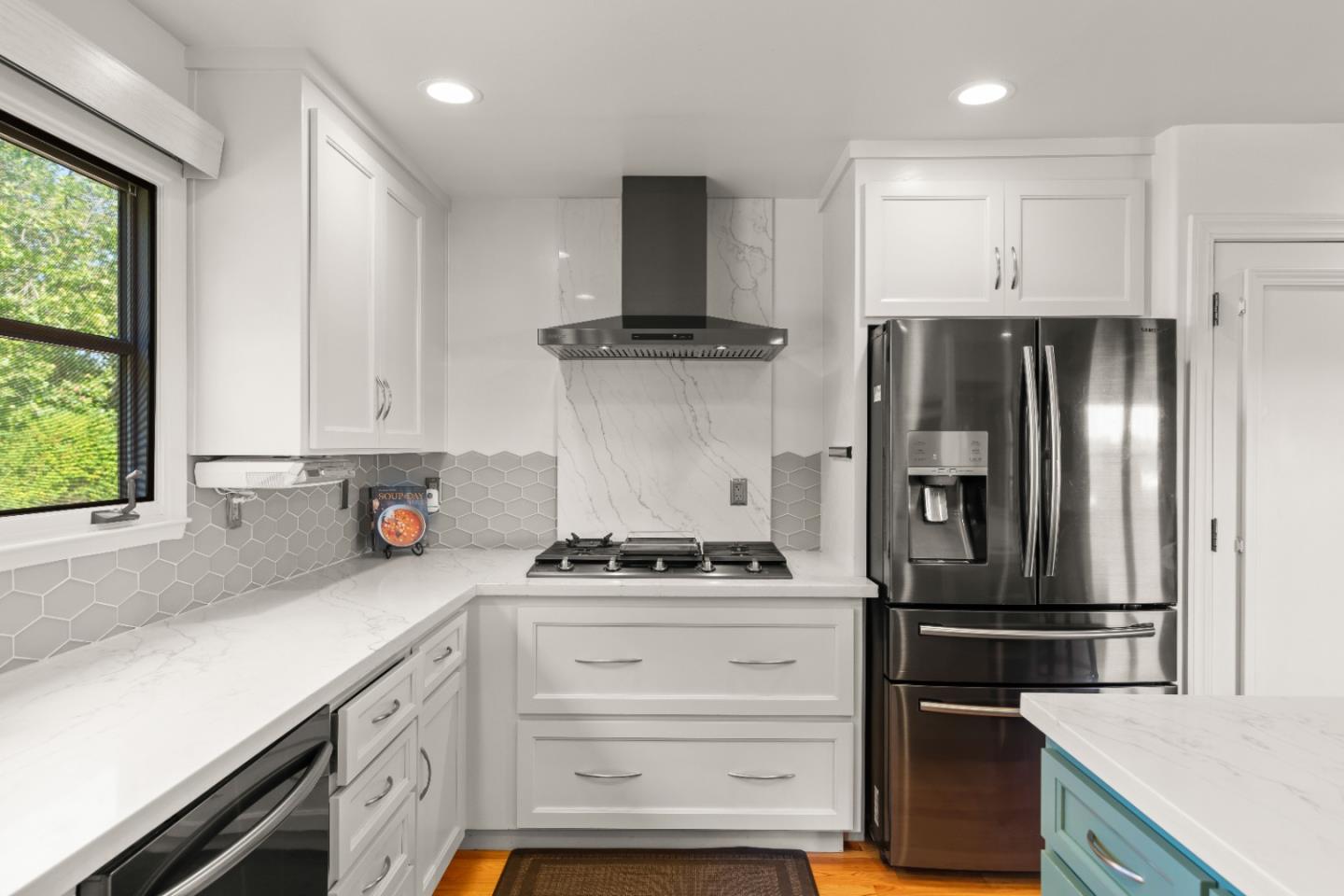 Detail Gallery Image 21 of 52 For 141 Corona Ct, Watsonville,  CA 95076 - 4 Beds | 4 Baths
