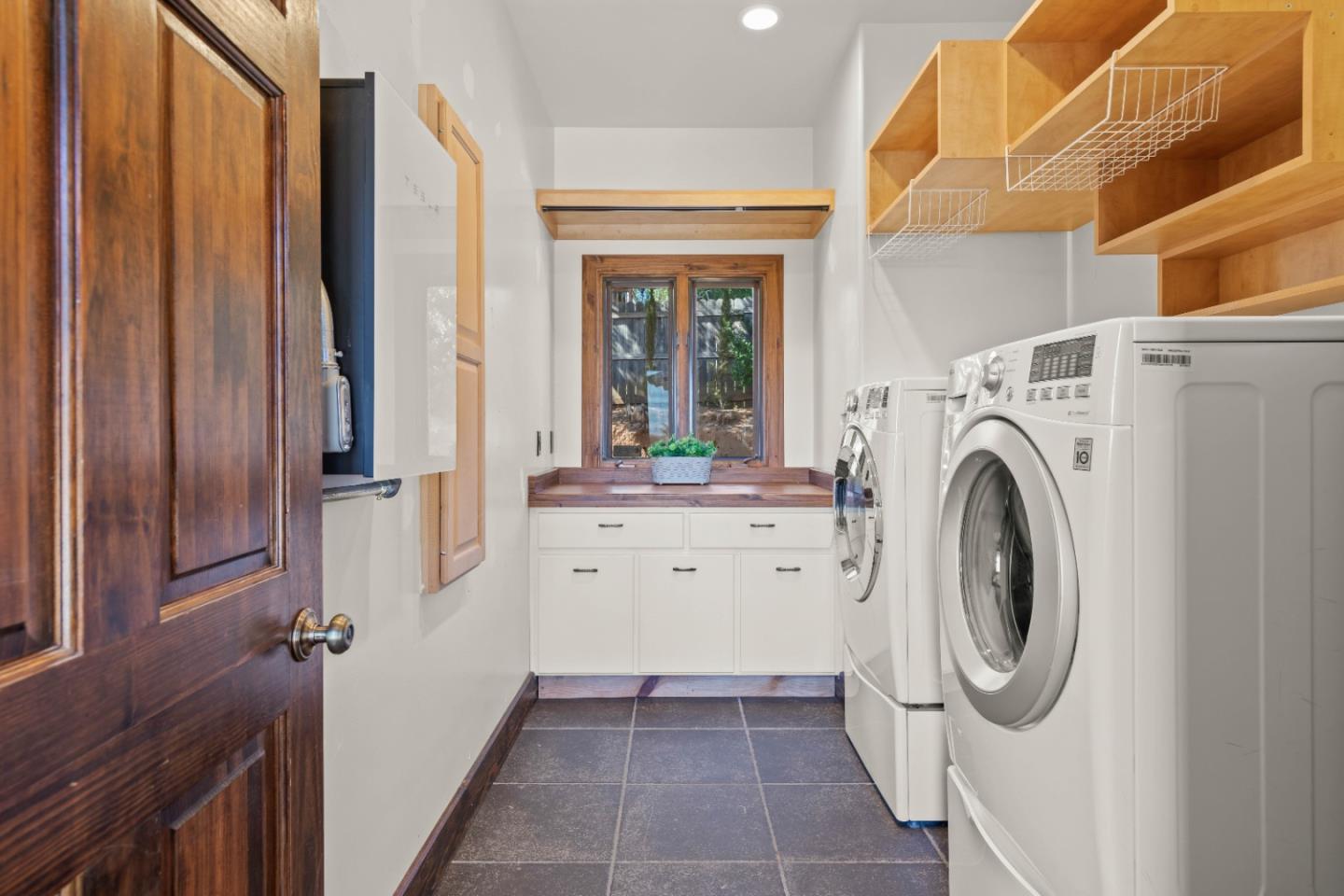 Detail Gallery Image 46 of 52 For 141 Corona Ct, Watsonville,  CA 95076 - 4 Beds | 4 Baths