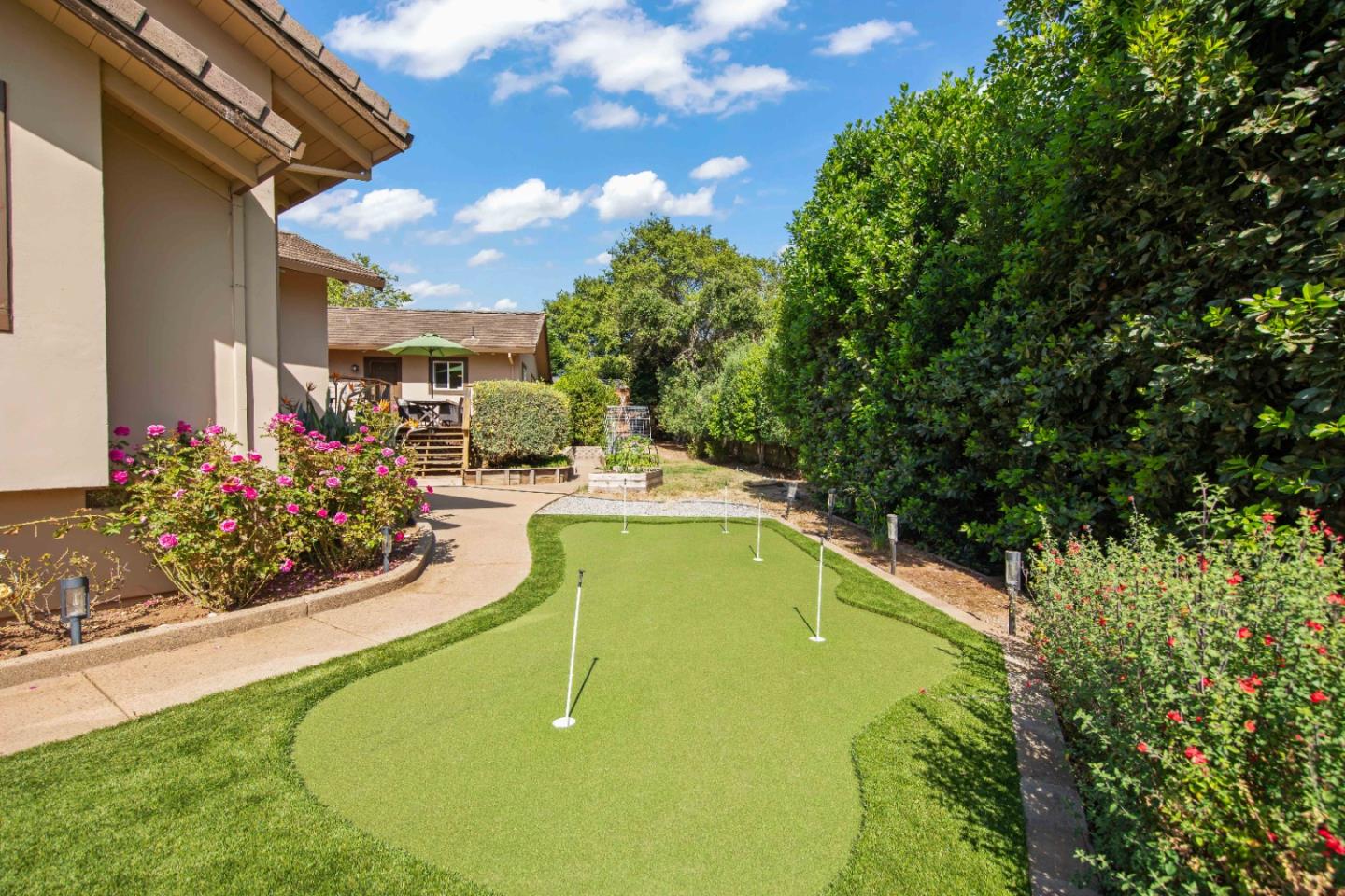 Detail Gallery Image 7 of 52 For 141 Corona Ct, Watsonville,  CA 95076 - 4 Beds | 4 Baths