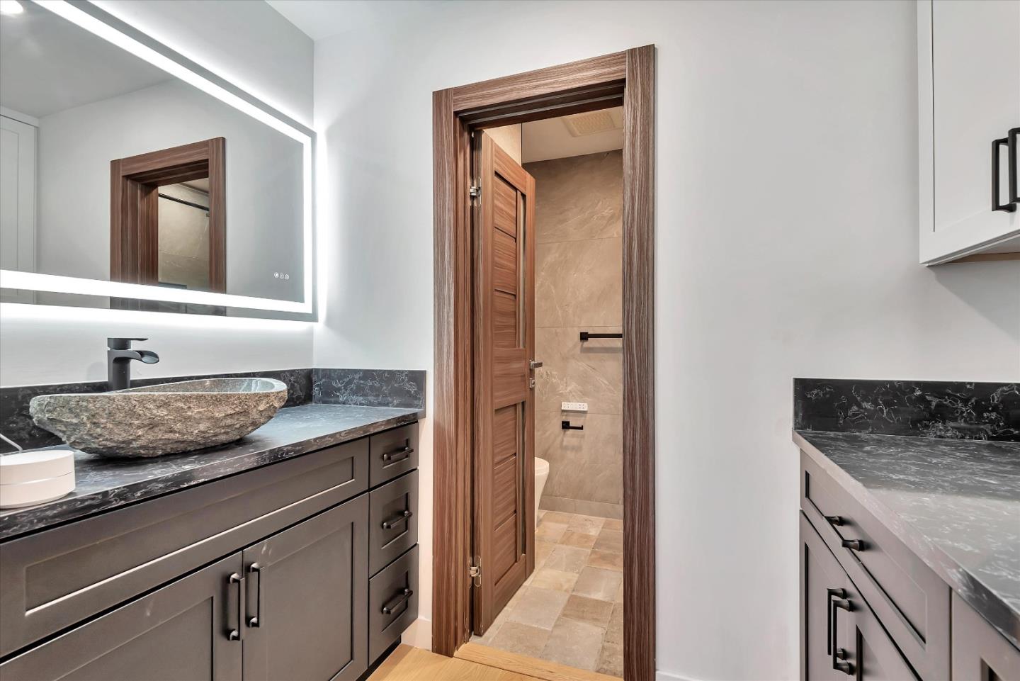 Detail Gallery Image 14 of 23 For 8650 Gulana Ave #C3053,  Playa Del Rey,  CA 90293 - 3 Beds | 2 Baths
