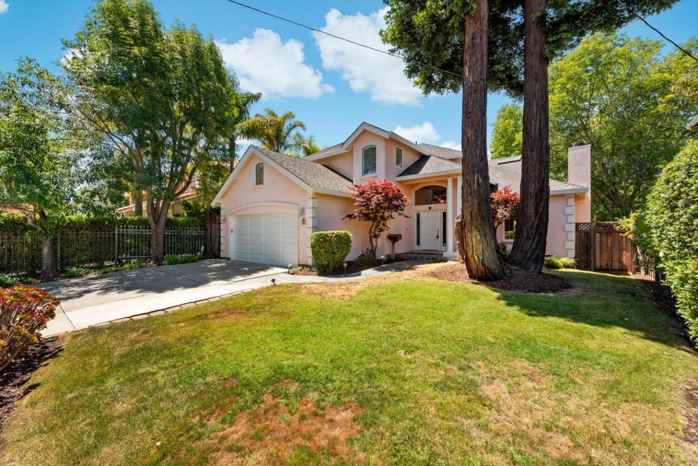 Detail Gallery Image 2 of 36 For 2828 Hacienda St, San Mateo,  CA 94403 - 4 Beds | 3 Baths