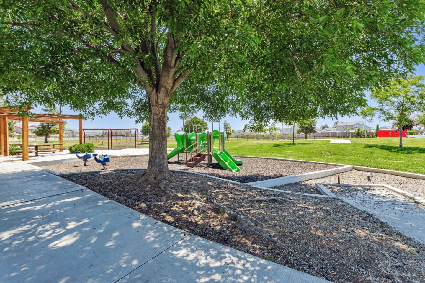 Detail Gallery Image 60 of 63 For 2711 Valley View Rd, Hollister,  CA 95023 - 4 Beds | 3 Baths