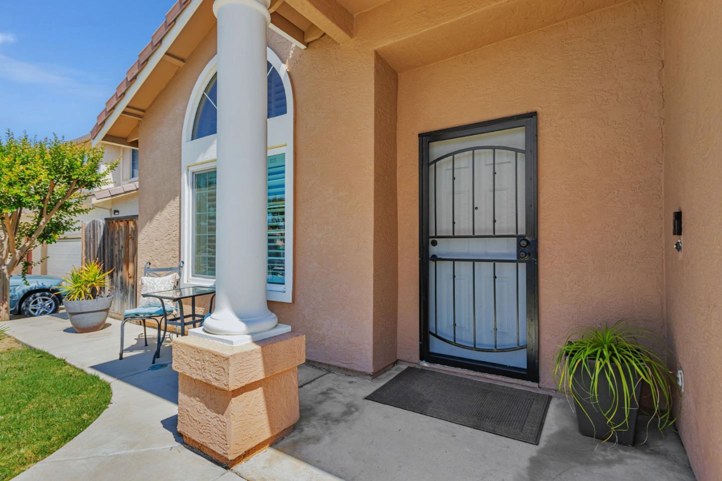 Detail Gallery Image 8 of 63 For 2711 Valley View Rd, Hollister,  CA 95023 - 4 Beds | 3 Baths