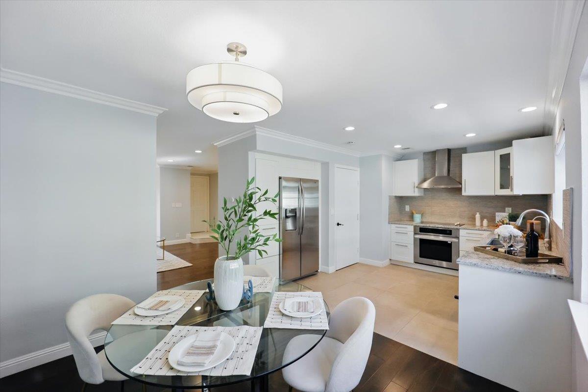 Detail Gallery Image 14 of 43 For 2216 Fazeli Ct, Campbell,  CA 95008 - 3 Beds | 2/1 Baths