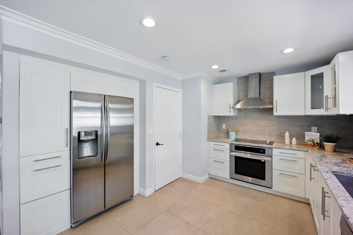 Detail Gallery Image 17 of 43 For 2216 Fazeli Ct, Campbell,  CA 95008 - 3 Beds | 2/1 Baths