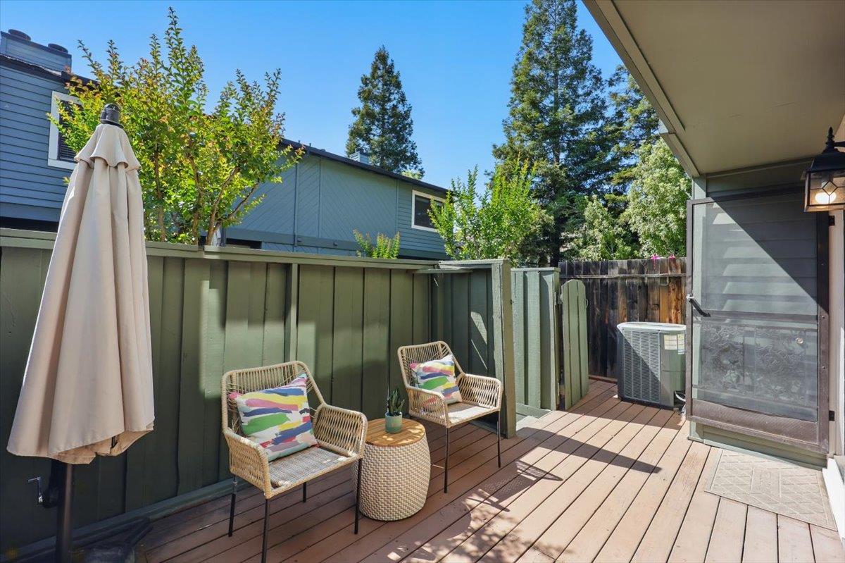 Detail Gallery Image 4 of 43 For 2216 Fazeli Ct, Campbell,  CA 95008 - 3 Beds | 2/1 Baths