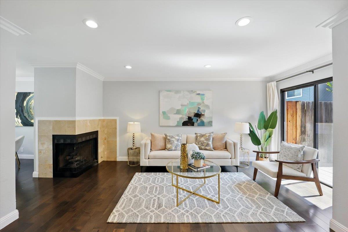 Detail Gallery Image 7 of 43 For 2216 Fazeli Ct, Campbell,  CA 95008 - 3 Beds | 2/1 Baths