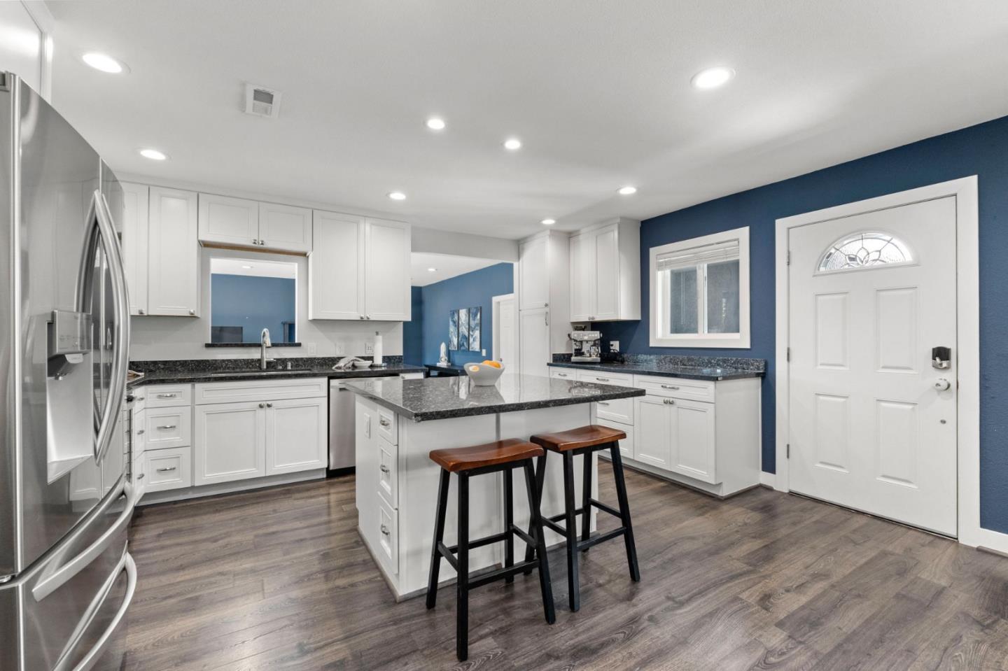Detail Gallery Image 10 of 47 For 1610 Dennis Ave, Milpitas,  CA 95035 - 3 Beds | 2 Baths
