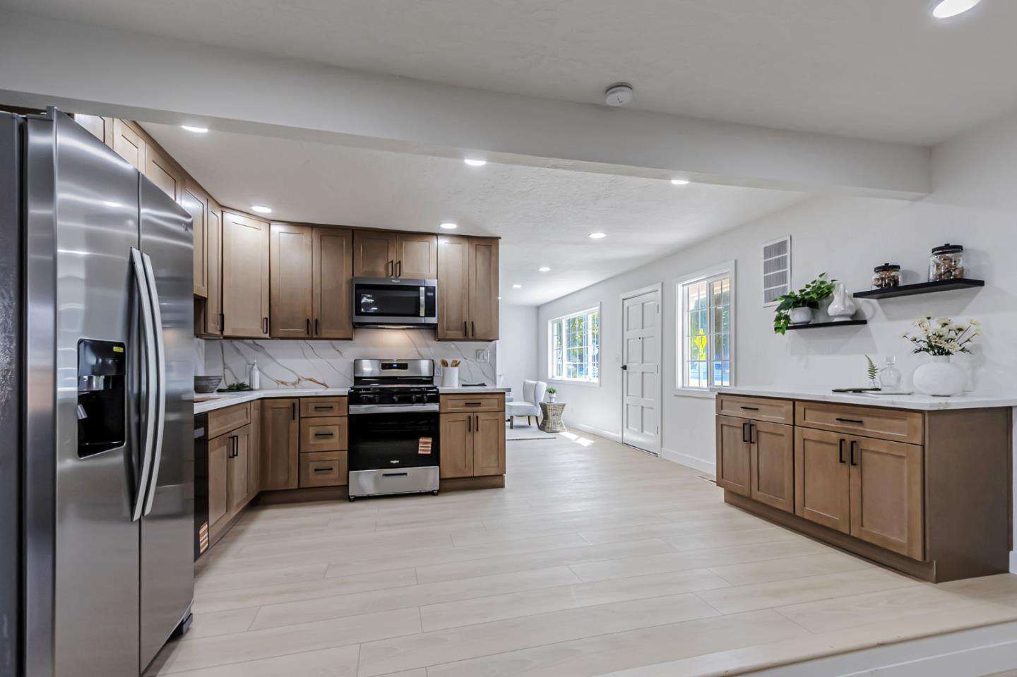 Detail Gallery Image 12 of 38 For 1615 Dennis Ave, Milpitas,  CA 95035 - 3 Beds | 2 Baths