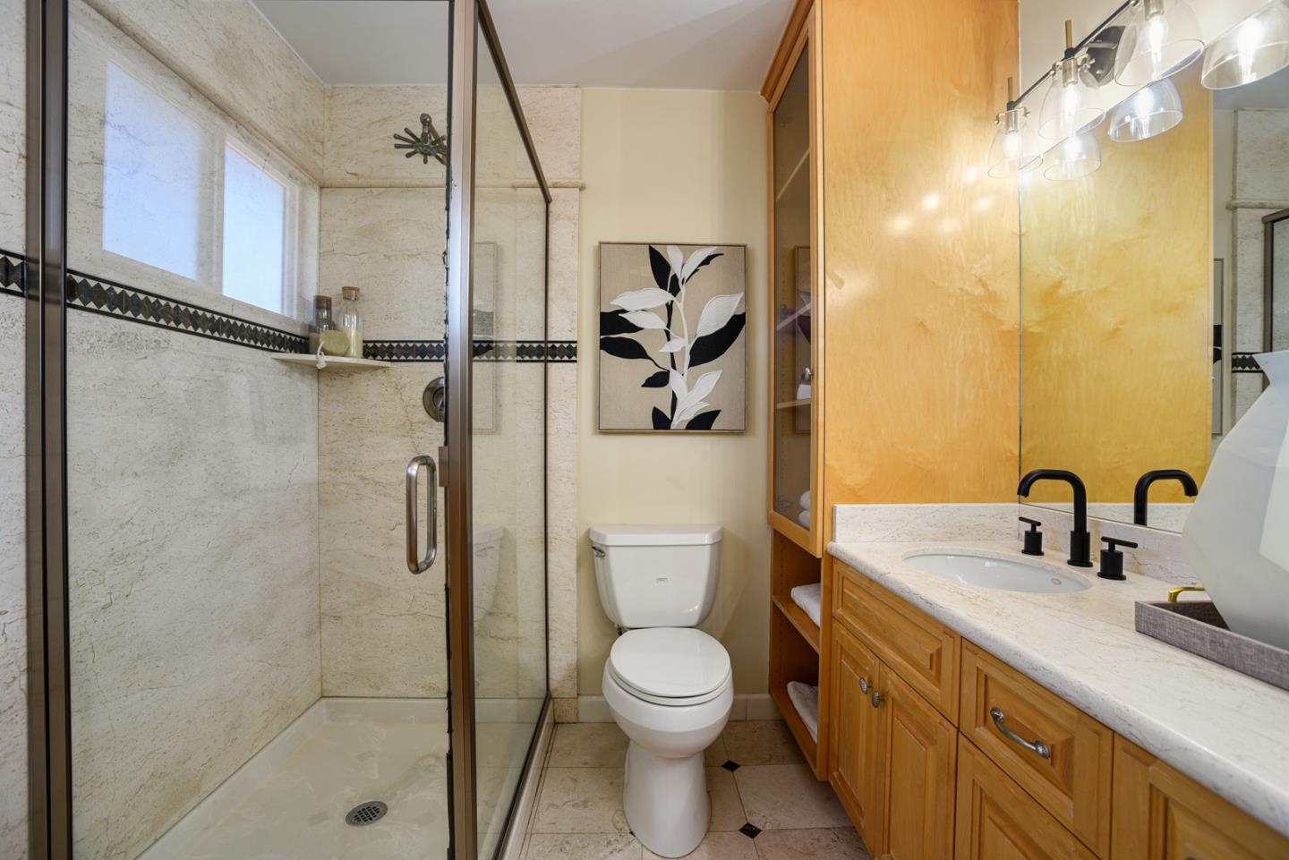 Detail Gallery Image 9 of 21 For 4422 Silva Ave, San Jose,  CA 95118 - 4 Beds | 3 Baths