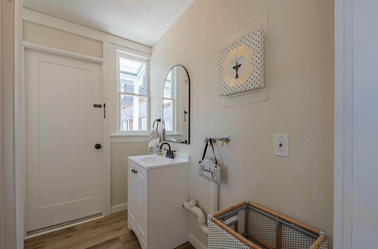 Detail Gallery Image 27 of 61 For 570-572 Belden St, Monterey,  CA 93940 - – Beds | – Baths