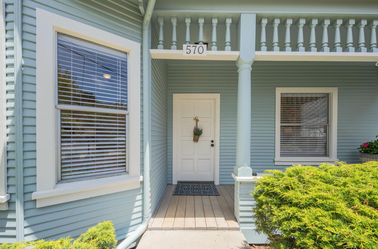 Detail Gallery Image 7 of 61 For 570-572 Belden St, Monterey,  CA 93940 - – Beds | – Baths