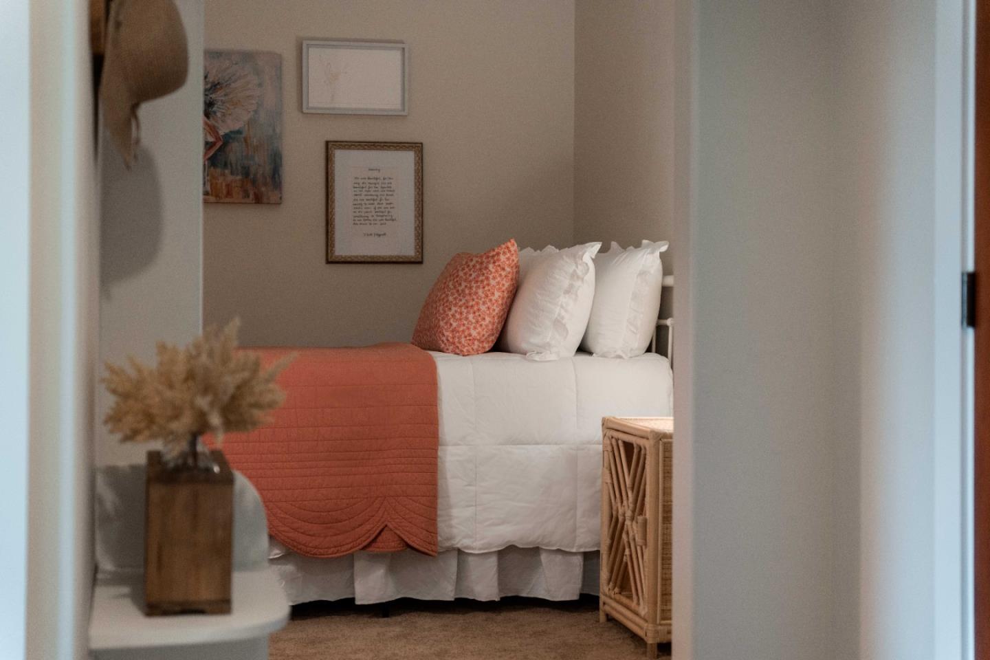 Detail Gallery Image 18 of 29 For 708 Frederick St #204,  Santa Cruz,  CA 95062 - 2 Beds | 1 Baths