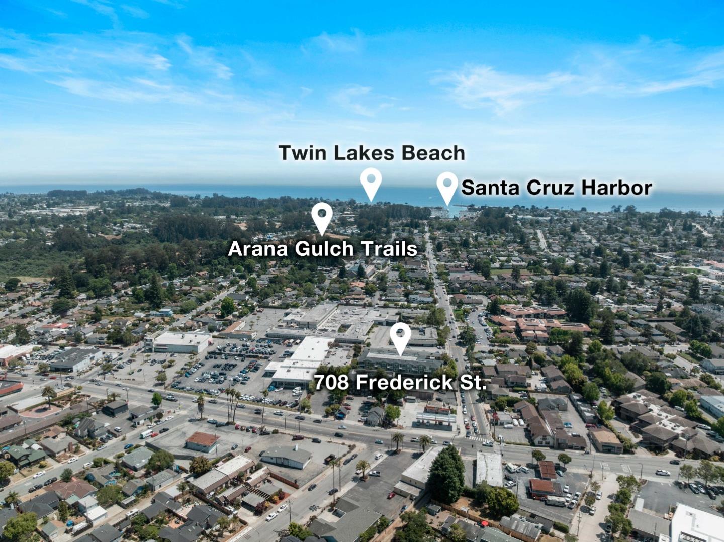 Detail Gallery Image 2 of 29 For 708 Frederick St #204,  Santa Cruz,  CA 95062 - 2 Beds | 1 Baths