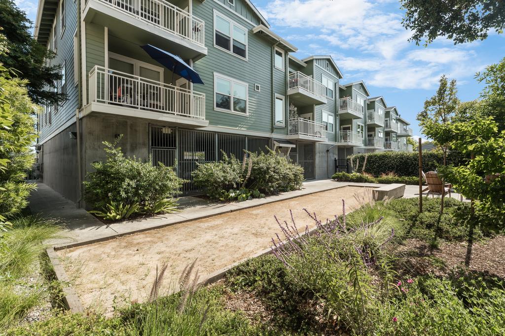 Detail Gallery Image 26 of 29 For 708 Frederick St #204,  Santa Cruz,  CA 95062 - 2 Beds | 1 Baths