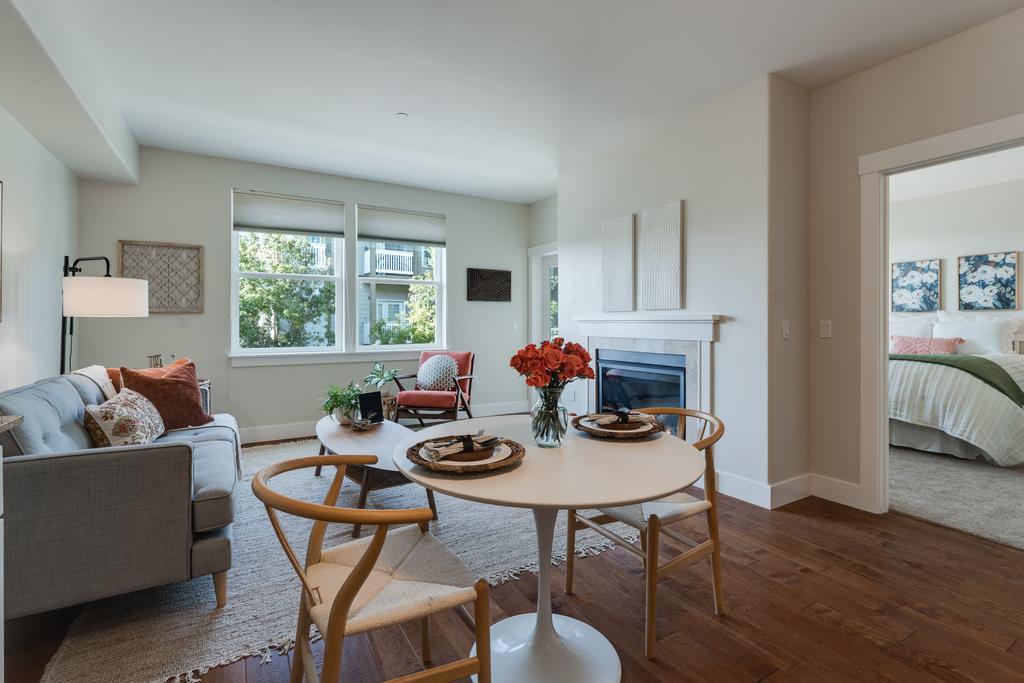 Detail Gallery Image 6 of 29 For 708 Frederick St #204,  Santa Cruz,  CA 95062 - 2 Beds | 1 Baths