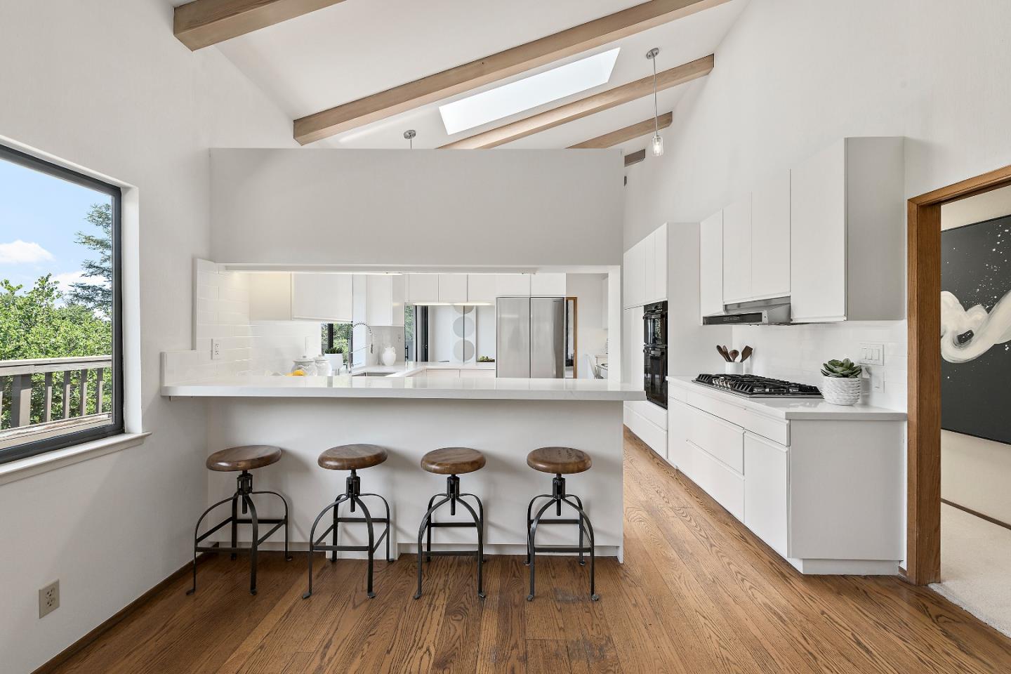Detail Gallery Image 11 of 40 For 14449 Liddicoat Cir, Los Altos Hills,  CA 94022 - 3 Beds | 2 Baths