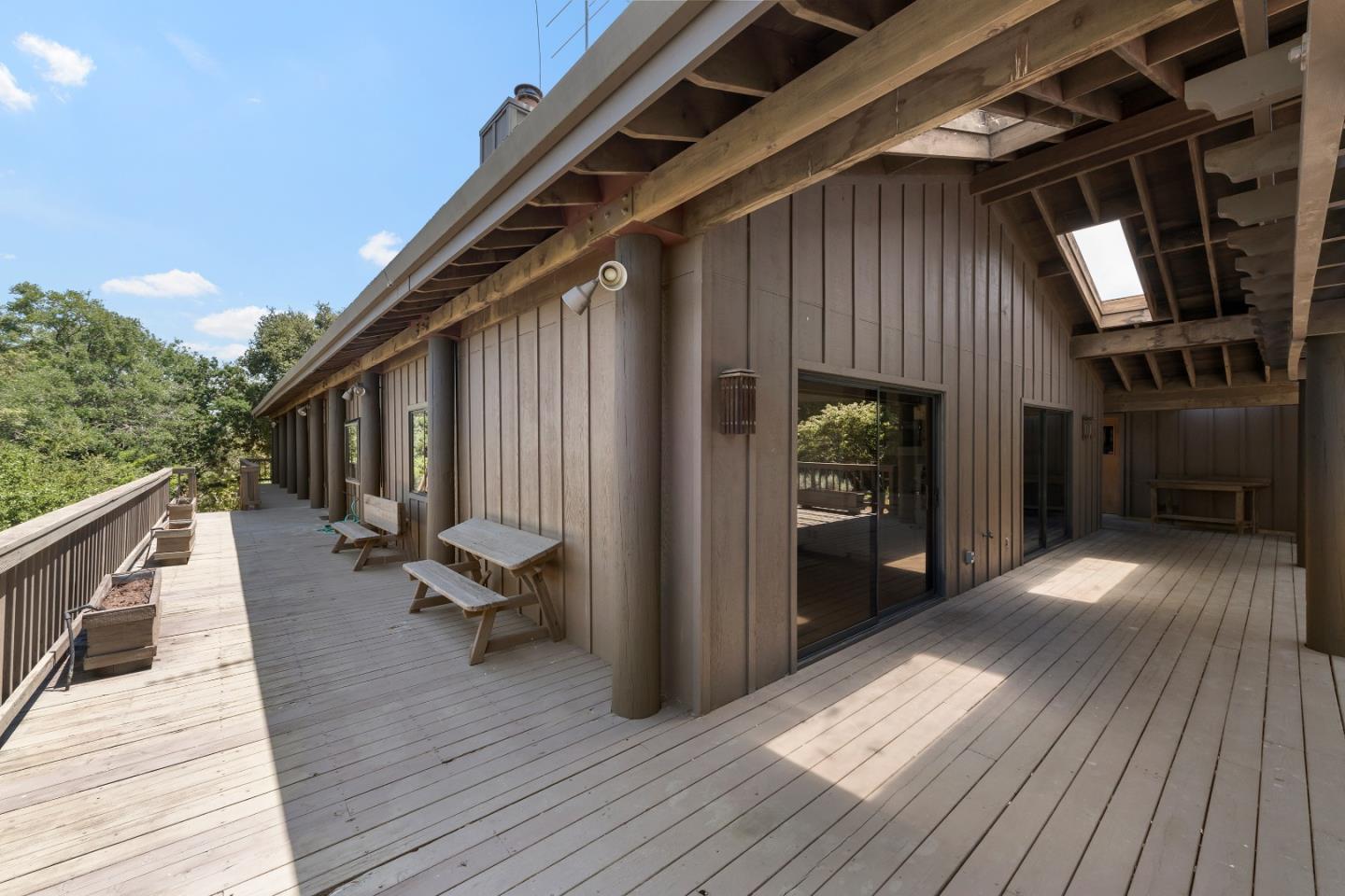 Detail Gallery Image 38 of 40 For 14449 Liddicoat Cir, Los Altos Hills,  CA 94022 - 3 Beds | 2 Baths