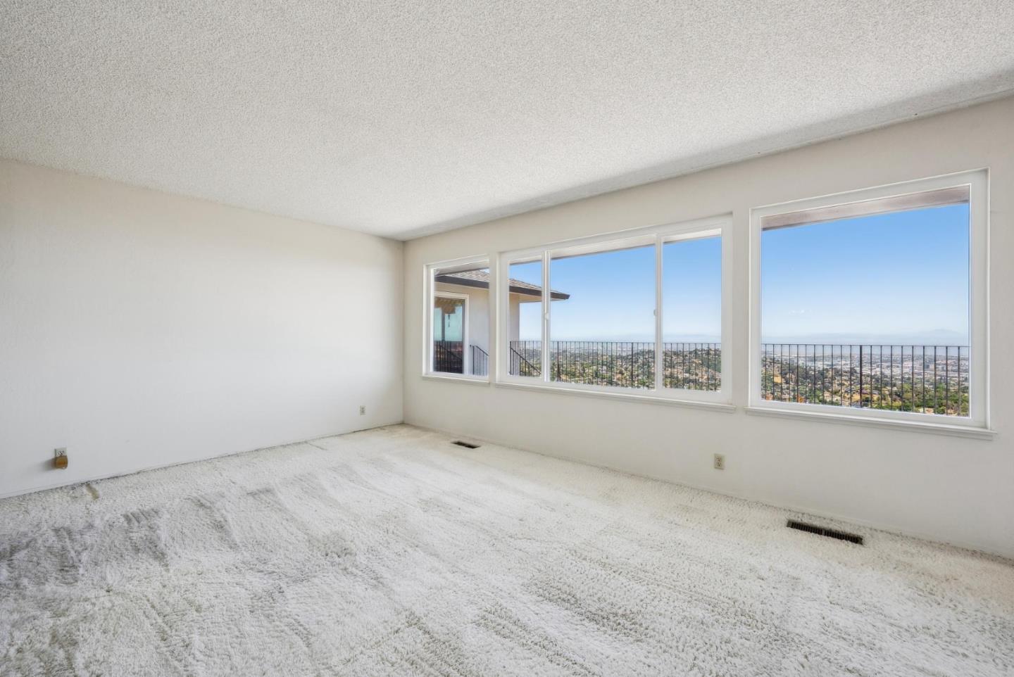 Detail Gallery Image 13 of 63 For 3324 Melendy Dr, San Carlos,  CA 94070 - 3 Beds | 2/2 Baths