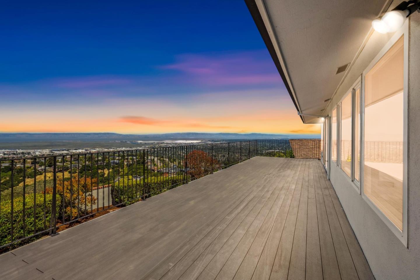 Detail Gallery Image 61 of 63 For 3324 Melendy Dr, San Carlos,  CA 94070 - 3 Beds | 2/2 Baths