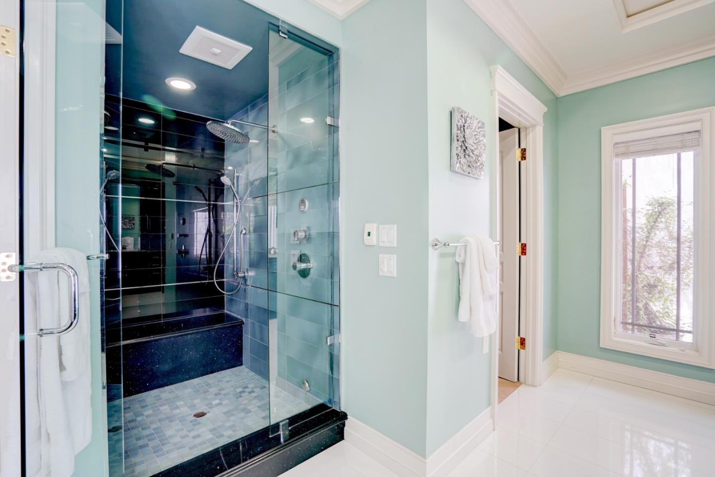 Detail Gallery Image 29 of 49 For 780 S El Monte Ave, Los Altos,  CA 94022 - 5 Beds | 4/2 Baths